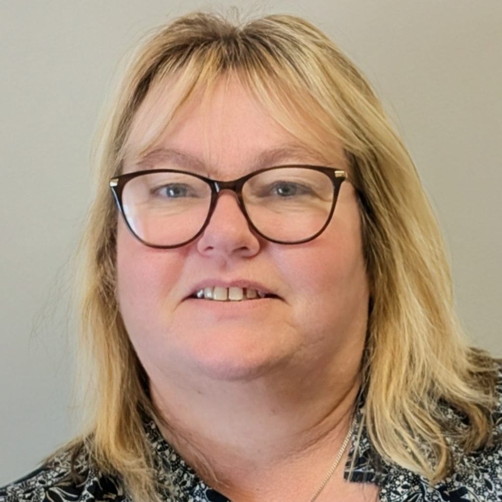 MRS CAROLINE MEREDITH